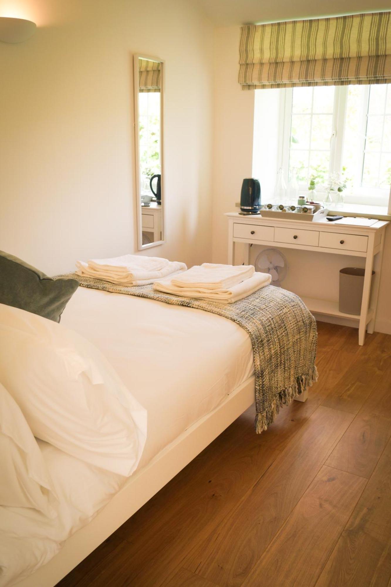 Lemon Tree Rooms - Newly Refurbished Coastal Stay Swyre Dış mekan fotoğraf