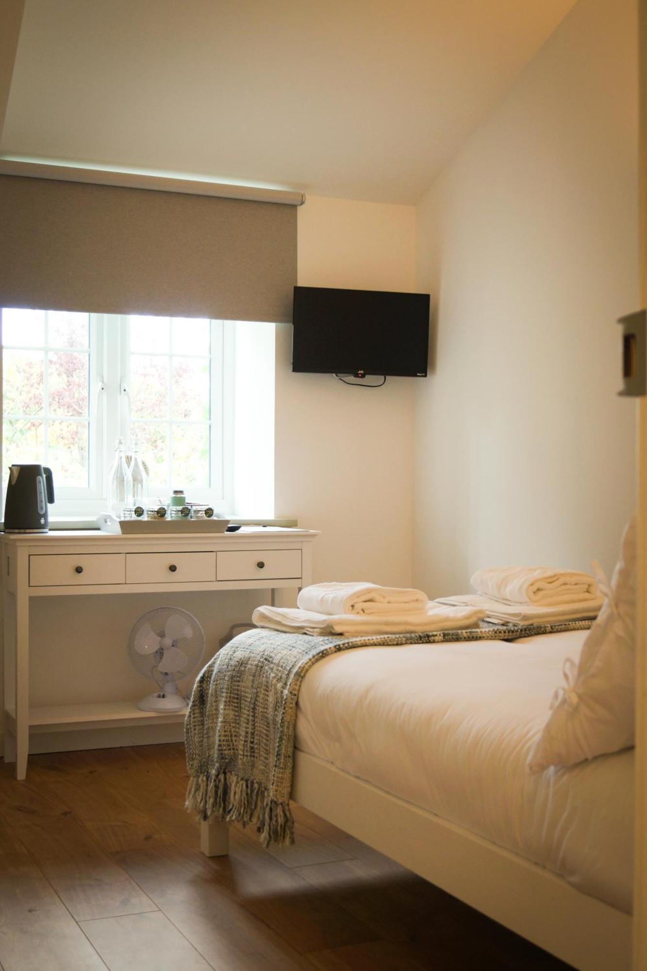 Lemon Tree Rooms - Newly Refurbished Coastal Stay Swyre Dış mekan fotoğraf