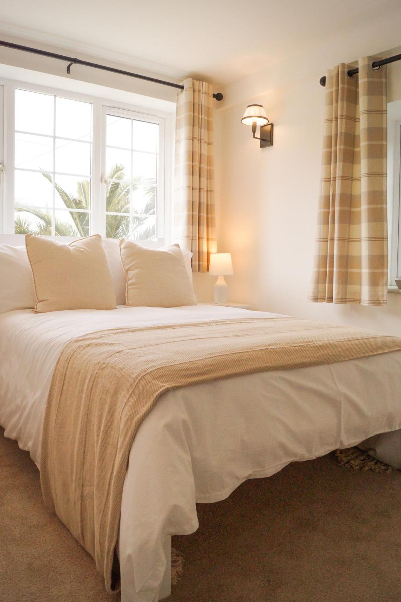 Lemon Tree Rooms - Newly Refurbished Coastal Stay Swyre Dış mekan fotoğraf