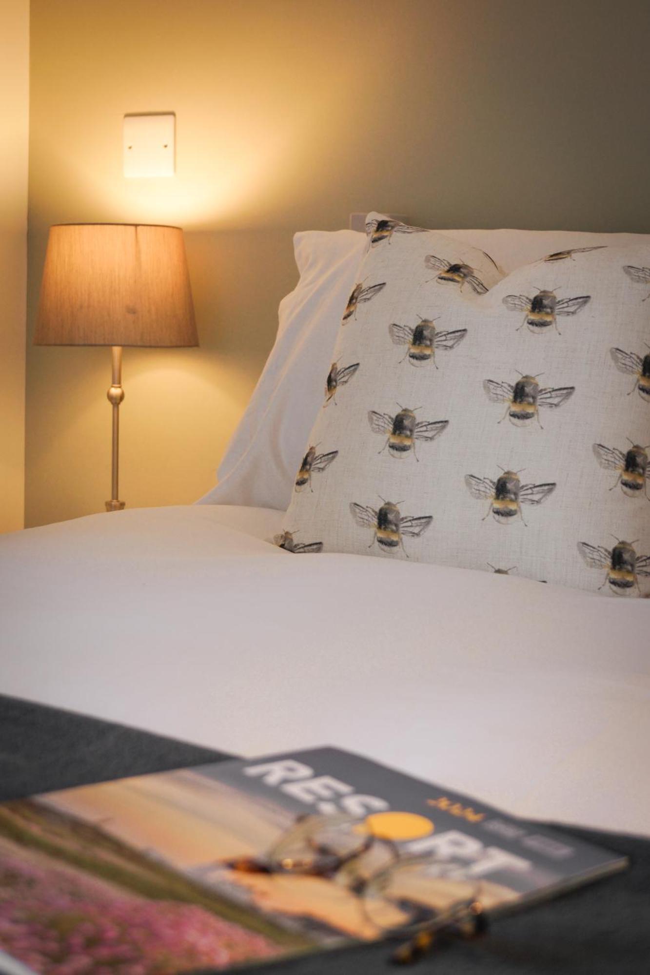 Lemon Tree Rooms - Newly Refurbished Coastal Stay Swyre Dış mekan fotoğraf